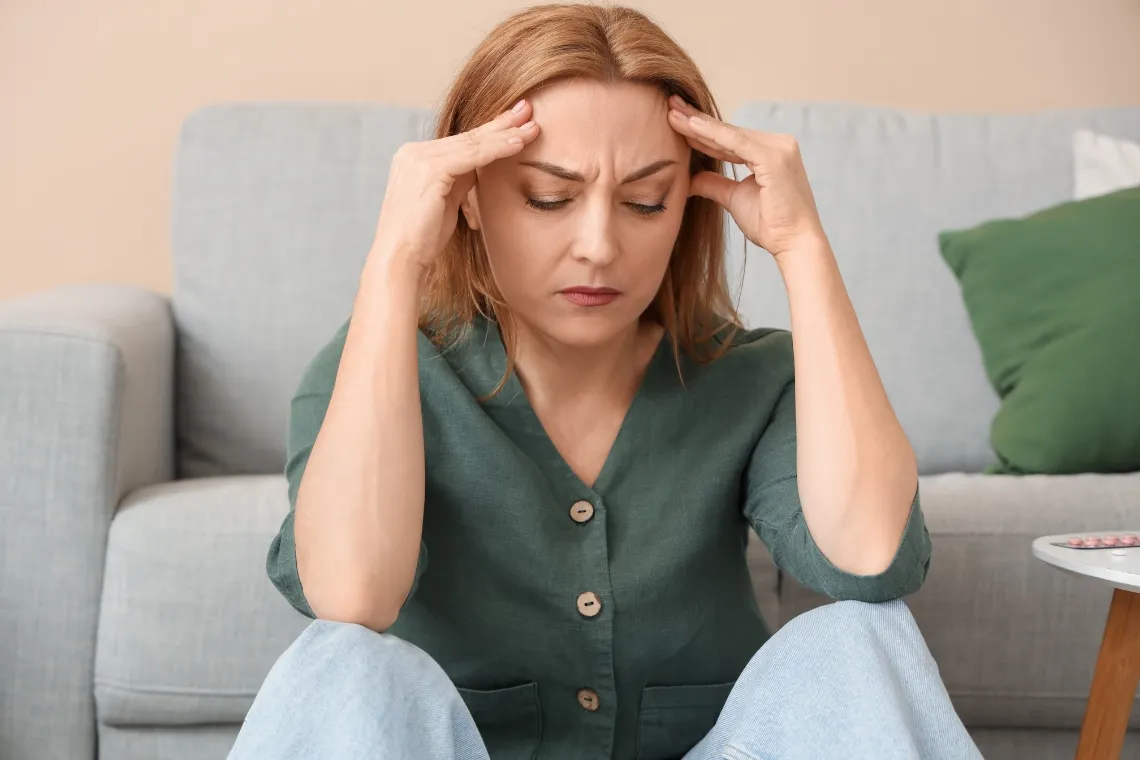 Illustration of AMH testing for ovarian reserve and early menopause prediction, highlighting its role in fertility and health.